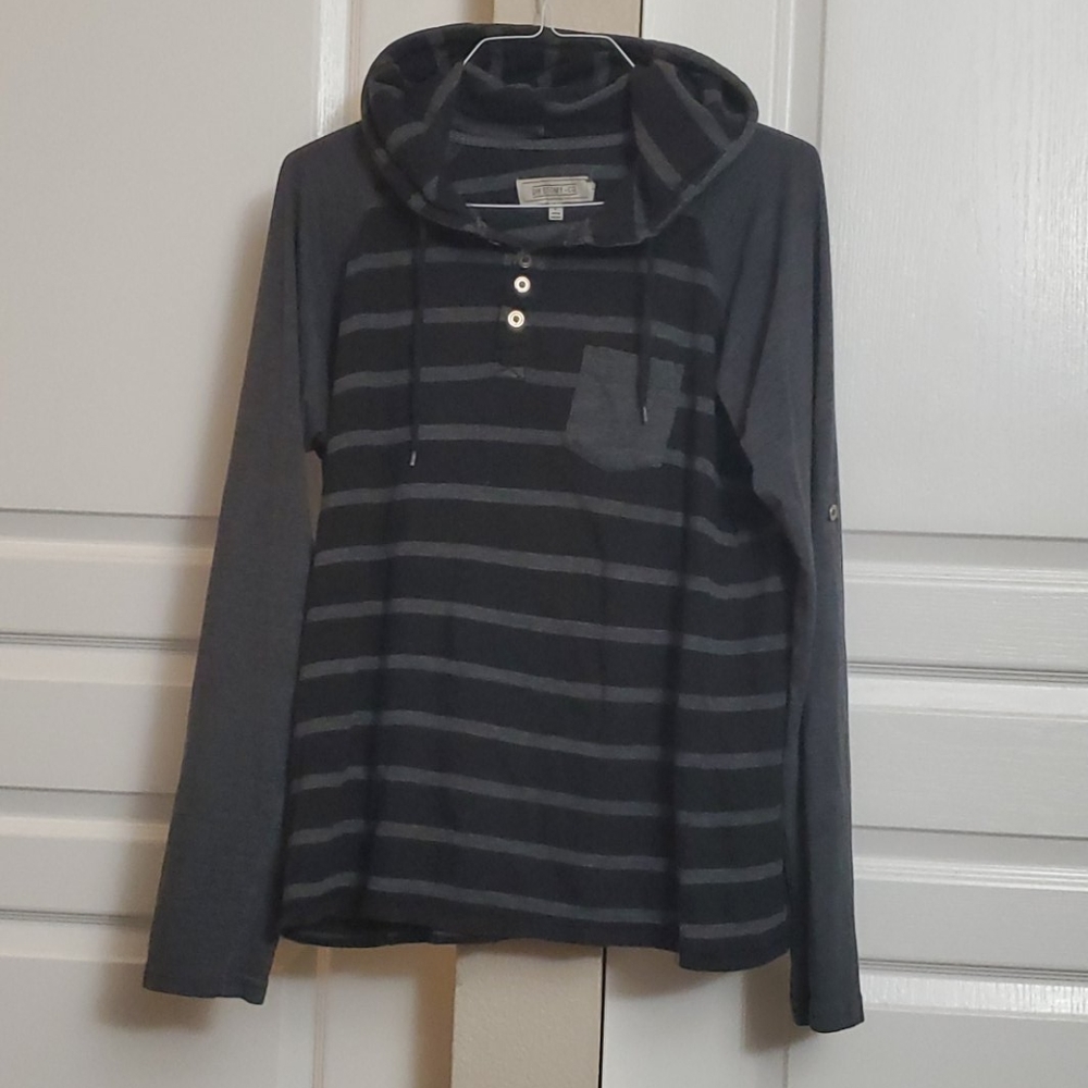 Black and gray striped light jacket/hoddie